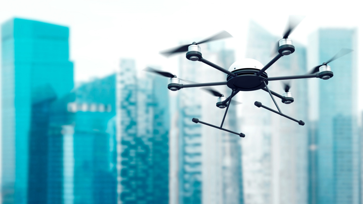 Indra desarrollará un sistema para gestionar el uso de drones en el espacio aéreo de Canadá