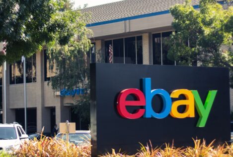 GameStop lanza una OPA de 47.335 millones sobre eBay