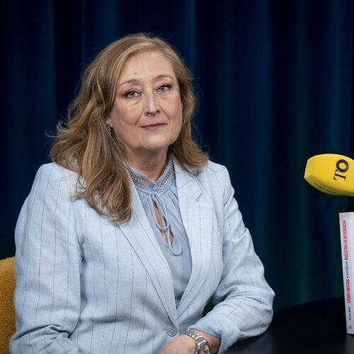 Podcast | Fuera de micrófono con Elisa Beni