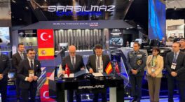 Escribano firma con la turca Sarsilmaz el desarrollo de sistemas de armas remotos