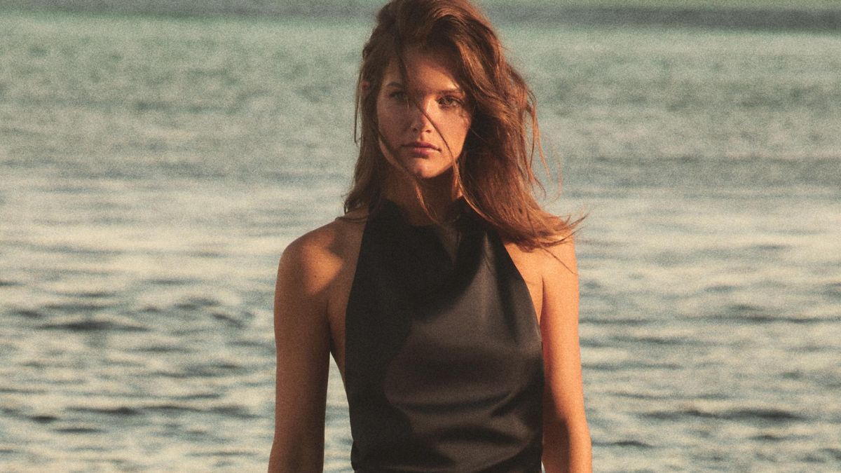 Ni lunares ni cuadros: Zara, Mango y Primark tienen el nuevo estampado tendencia esta primavera-verano 2026 y que puedes llevar a la oficina