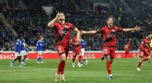 El Rayo Vallecano hace historia y jugará su primera final europea tras ganar al Estrasburgo