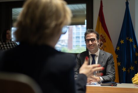 El plan del Gobierno para emitir deuda común encalla tras la polémica de los fondos UE