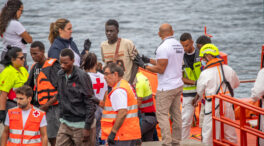 España recibió 3,8 millones de inmigrantes en diez años, pero un millón de españoles se fue