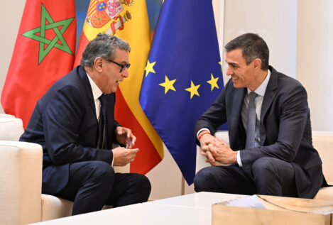 La relación con Marruecos muta con Sánchez: cae la inversión y se disparan las importaciones