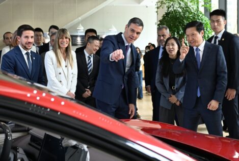 El déficit comercial con China crece un 15% en un año y ya asciende a 4.000 millones al mes