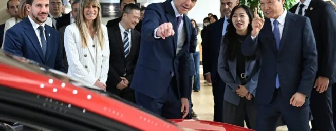 El déficit comercial con China crece un 15% en un año y ya asciende a 4.000 millones al mes