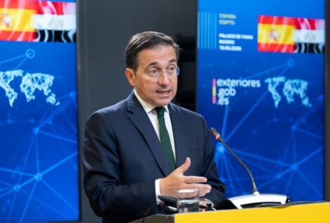 Albares ve «muy positivo» el viaje de Felipe VI a México: «Todos estamos haciendo esfuerzos»