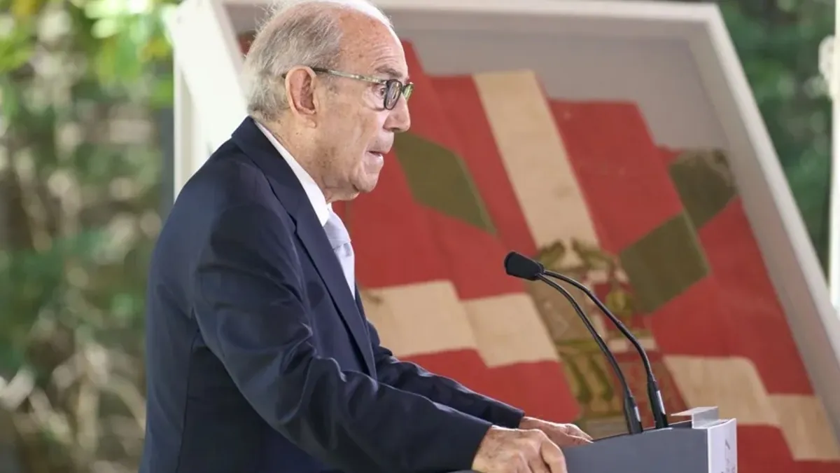 Muere Carlos Garaikoetxea, el primer lehendakari en democracia, a los 87 años