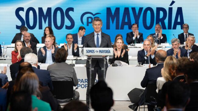 Feijóo pide a Sánchez que dimita tras la imputación de ZP: «Solo le queda una salida»