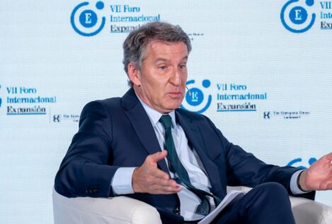 Feijóo acusa a Sánchez de usar los fondos europeos para «subsistir» sin Presupuestos