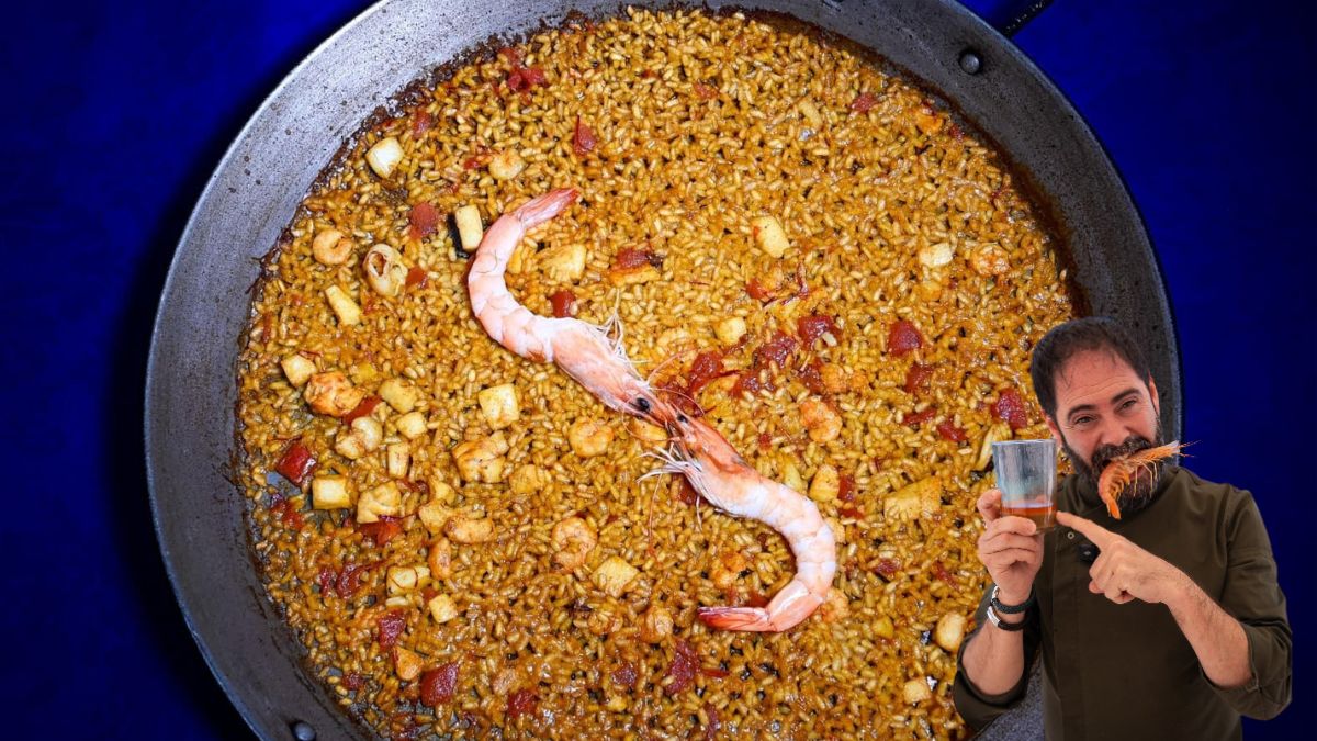 Diego Merino, cocinero: «Para hacer el mejor caldo de paella no machaques cáscaras de gambas, el truco está en separar el interior de la cabeza»
