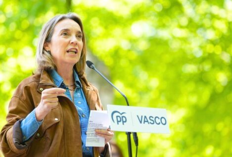 El PP asume que no hay mayoría para una moción a Sánchez pero eleva la presión al PNV