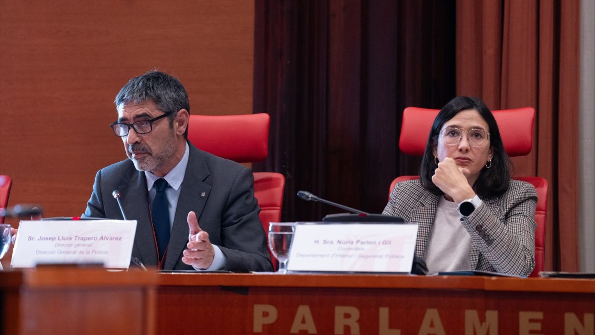 El Govern mantiene su confianza en Trapero tras la infiltración de agentes en una asamblea