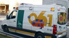 Rescatado un joven tras hacer el pino y caer de un puente en Pinos Puente (Granada)