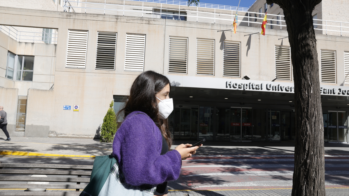 La mujer aislada en un hospital de Alicante da negativo en hantavirus por tercera vez