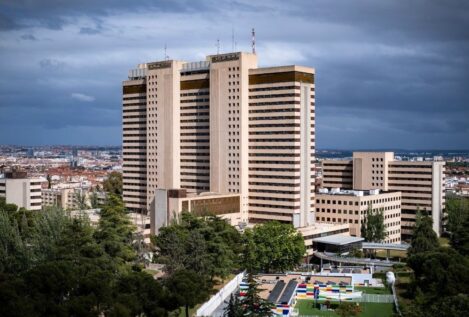 El español ingresado en el Gómez Ulla por hantavirus continúa con síntomas, pero estable