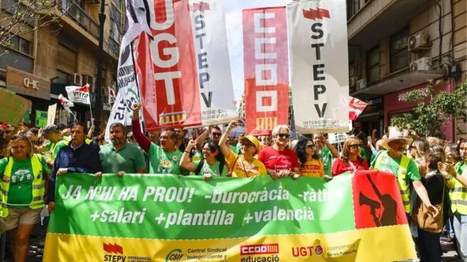 La huelga educativa valenciana deriva en una guerra sindical azuzada desde la izquierda