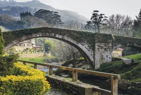 Las aldeas se suben al carro de la IA: una empresa triplica el turismo en los pueblos