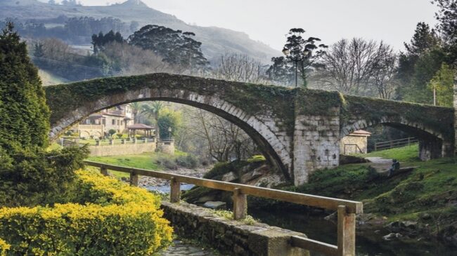Las aldeas se suben al carro de la IA: una ‘startup’ gallega triplica el turismo en los pueblos