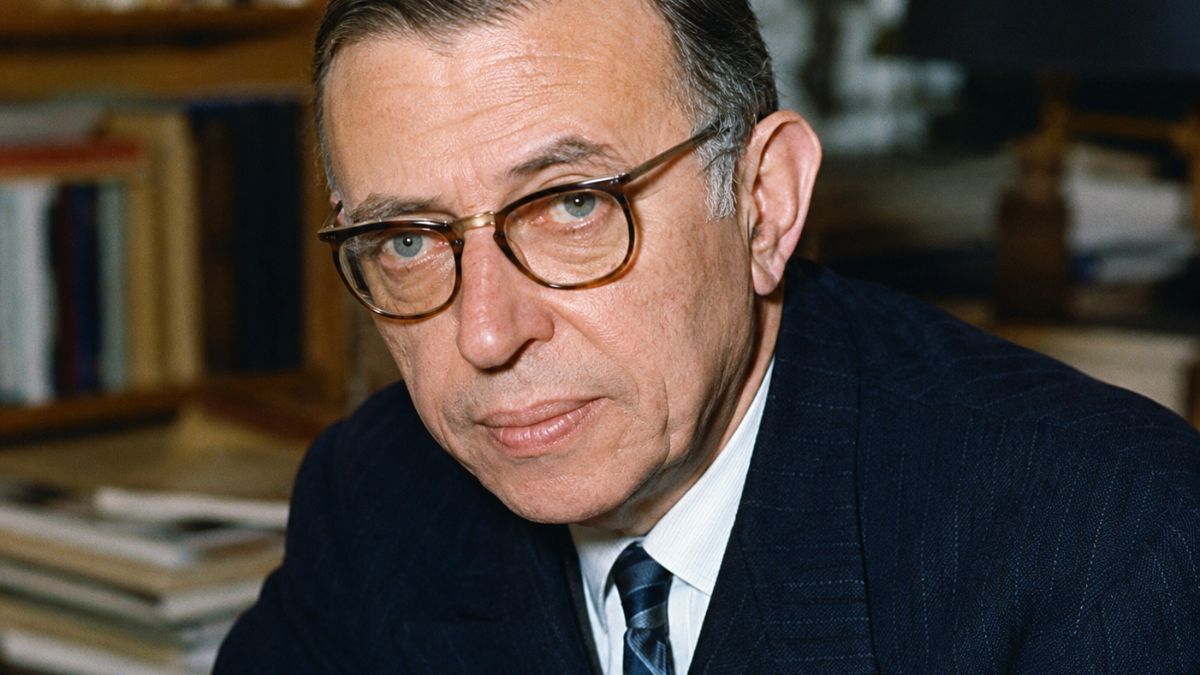 Jean-Paul Sartre, filósofo francés, sobre afrontar cuando te decepcionan: «Lo importante no es lo que te hacen, sino lo que haces con eso que te hacen»