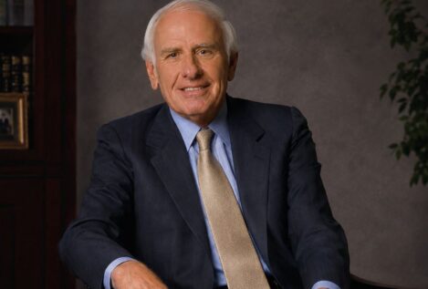 La reflexión de Jim Rohn, empresario americano, sobre la importancia de las relaciones: «Eres el promedio de las cinco personas con las que más tiempo pasas»