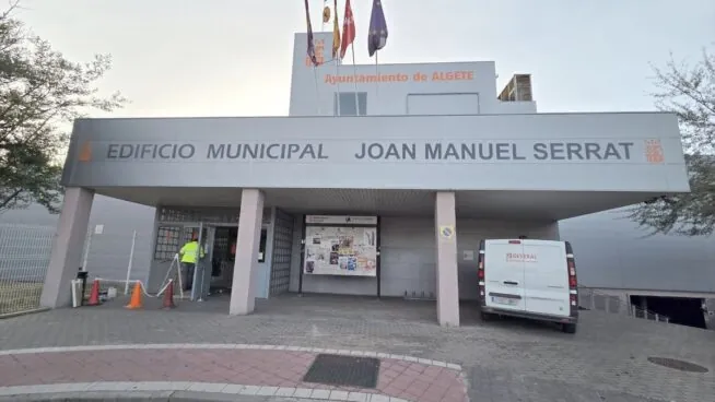 Algete (Madrid) aprueba retirar el nombre de Joan Manuel Serrat de un edificio municipal