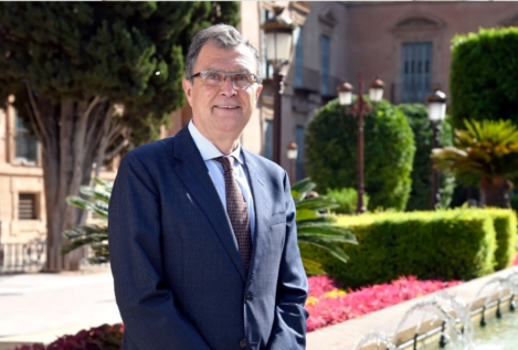 Muere el alcalde de Murcia, José Ballesta, a los 67 años