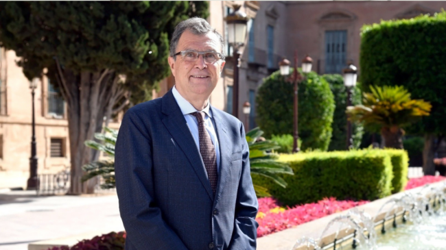 Muere el alcalde de Murcia, José Ballesta, a los 67 años