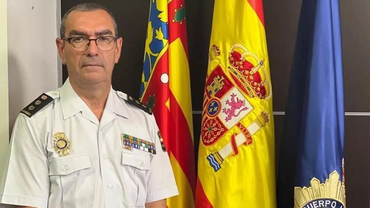 Interior evita sancionar al comisario de Alicante que tapó un caso de maltrato de un inspector