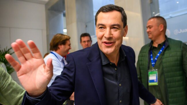 La moderación de Juanma Moreno no le da la mayoría absoluta y volverá a depender de Vox