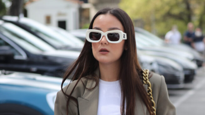 De demandar por su anonimato a protagonizar un programa y una portada: ahora Julia Janeiro quiere ser una «superestrella»
