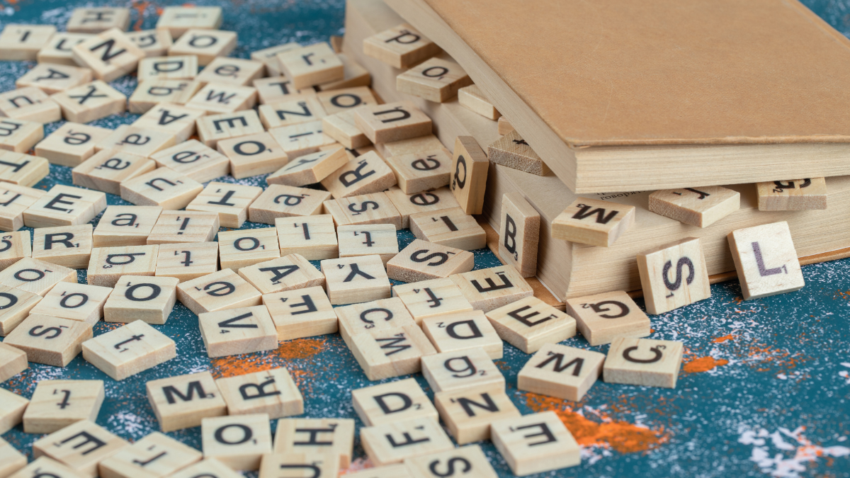 Nuestra lengua y el inglés a troche y moche