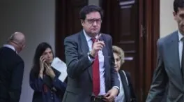 Óscar López no descarta que el PSOE se querelle contra Víctor de Aldama
