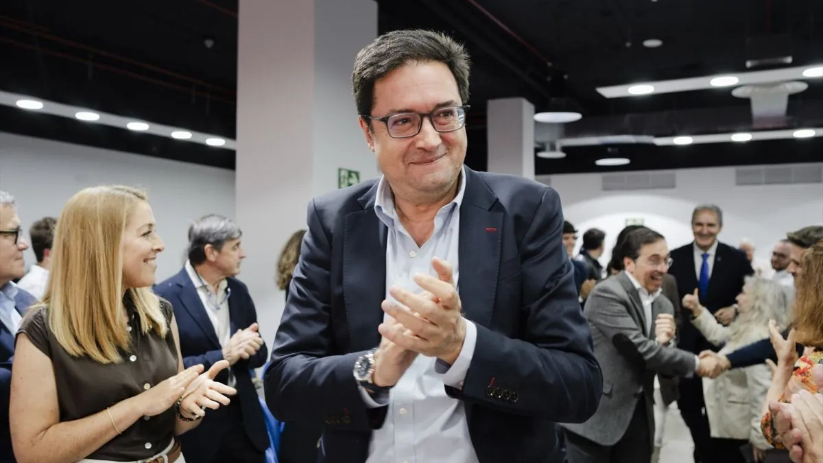 López afirma que el PSOE está «a un año» de «conseguir el cambio» en Madrid