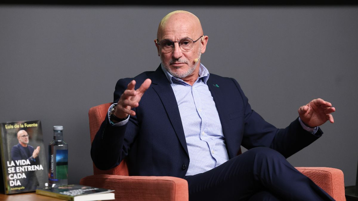 Luis de la Fuente: «La lista del Mundial será de 26 jugadores y habrá tres porteros»