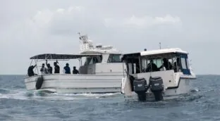 Un turista español de 53 años muere ahogado mientras practicaba surf en las islas Maldivas