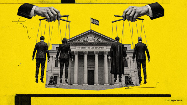 La Moncloa contra las instituciones