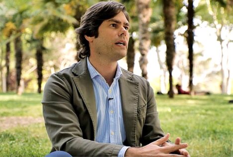 Miguel Ángel Martín Cárdaba, sociólogo y filósofo: «Lo que más te atrae de una persona no suele ser lo que más feliz te hará en una pareja»