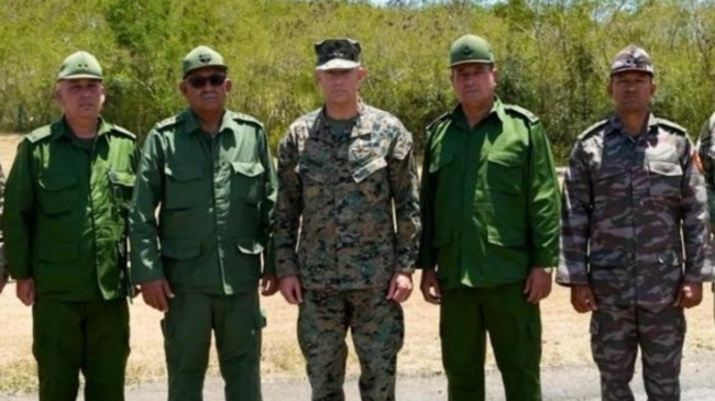 Altos mandos militares de EEUU y Cuba se reúnen en un inusual encuentro en Guantánamo