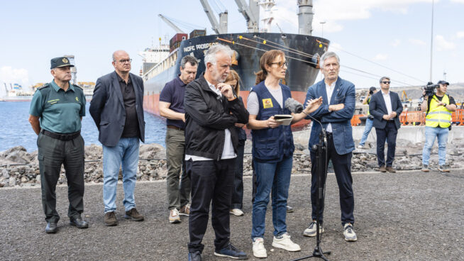 Sanidad descarta mutaciones «relevantes» en el hantavirus del crucero tras primeros análisis