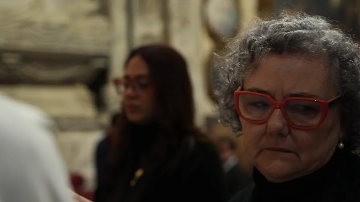 Las feministas se indignan con el PP por abrir las iglesias a víctimas de maltrato en Zaragoza