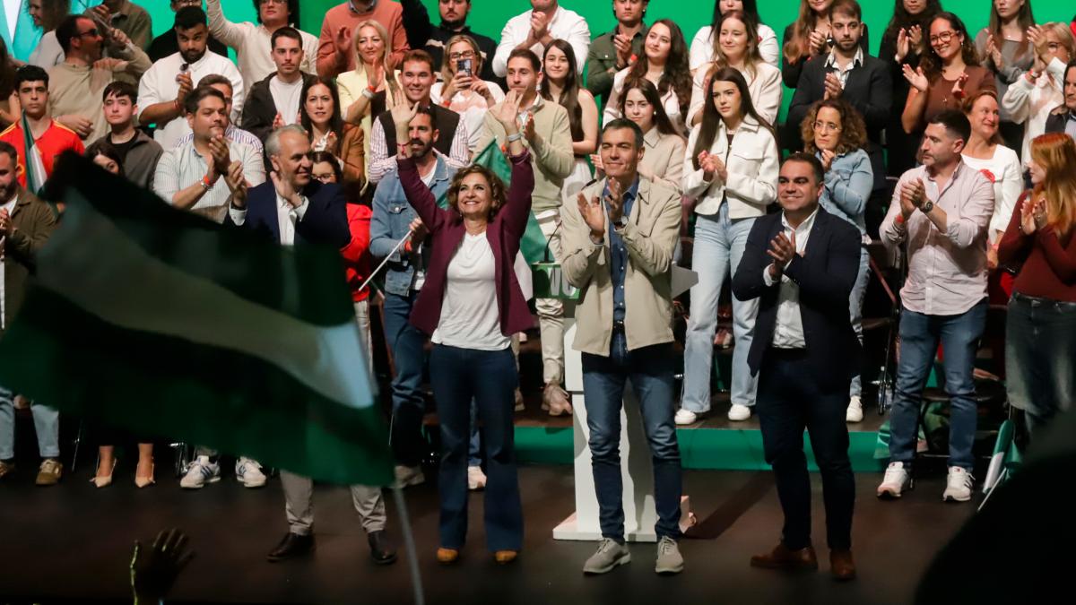 Sánchez y Montero reivindican en La Línea el próximo derribo de la Verja de Gibraltar