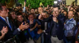 Juanma Moreno se resiente tras siete años de gobierno y volverá a depender de Vox