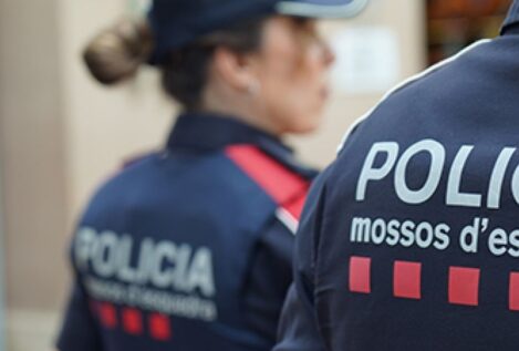 Los Mossos investigan una muerte violenta en el barrio de la Marina de Barcelona