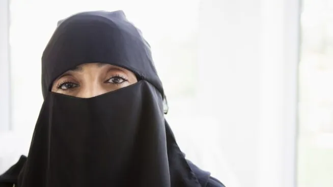 El Congreso debatirá sobre el uso del burka o niqab en espacios públicos