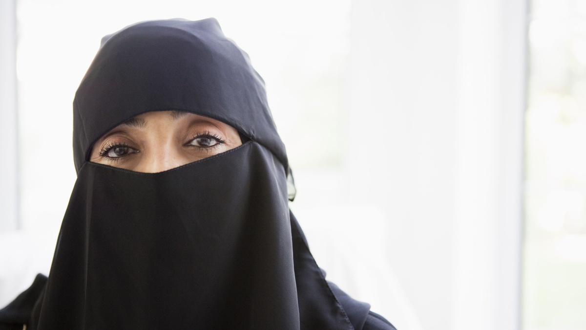 El Congreso debatirá sobre el uso del burka o niqab en espacios públicos