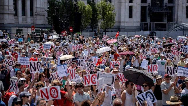 Unas 10.000 personas vuelven a recorrer Madrid en defensa de la sanidad pública