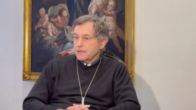 El obispo de Bilbao afirma que la inmigración supondrá «un desafío» para la identidad vasca