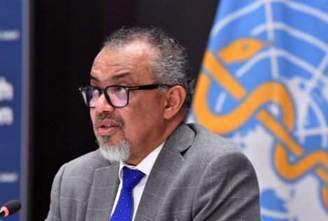 El director de la OMS llega al Congo en uno de los peores brotes de ébola de la historia